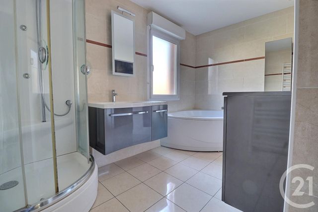 Appartement à vendre - 3 pièces - 83.66 m2 - HAUBOURDIN - 59 - NORD-PAS-DE-CALAIS - Century 21 Les Weppes