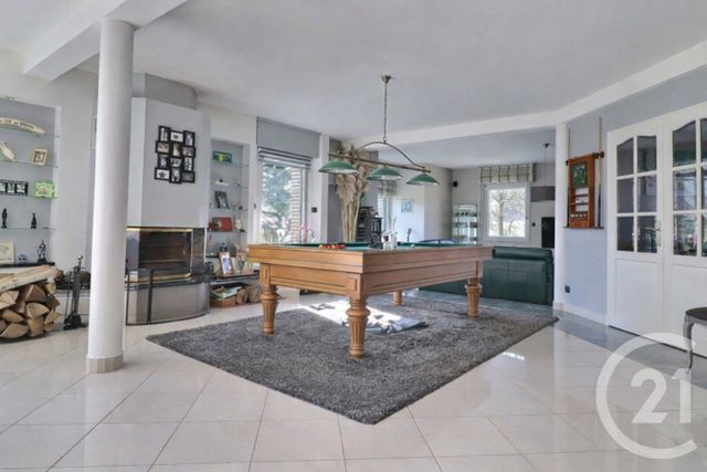 maison à vendre - 7 pièces - 322.0 m2 - LORGIES - 62 - NORD-PAS-DE-CALAIS - Century 21 Les Weppes