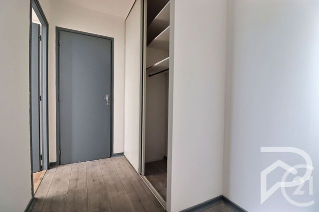 Appartement F3 à vendre - 3 pièces - 93.2 m2 - ARMENTIERES - 59 - NORD-PAS-DE-CALAIS - Century 21 Les Weppes