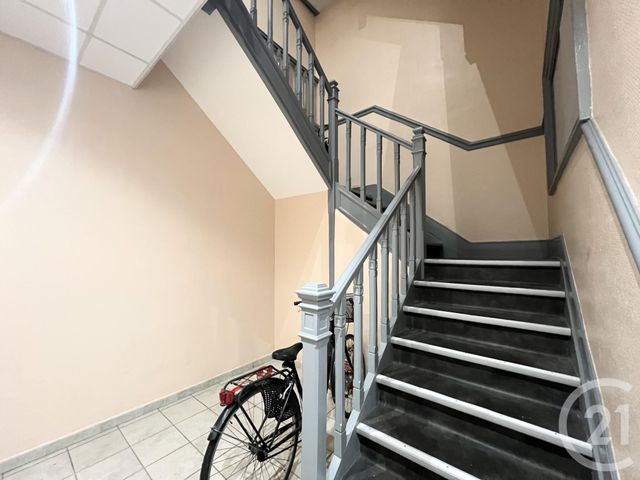 Appartement F3 à vendre - 3 pièces - 93.2 m2 - ARMENTIERES - 59 - NORD-PAS-DE-CALAIS - Century 21 Les Weppes