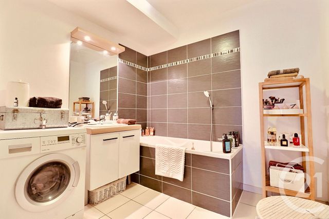 Appartement F3 à vendre - 3 pièces - 66.0 m2 - WATTIGNIES - 59 - NORD-PAS-DE-CALAIS - Century 21 Les Weppes