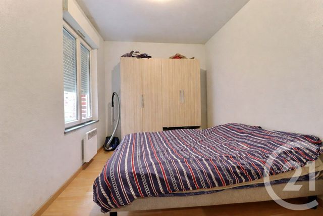 Appartement F2 à vendre - 2 pièces - 70.0 m2 - ARMENTIERES - 59 - NORD-PAS-DE-CALAIS - Century 21 Les Weppes