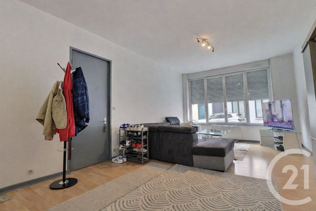 Appartement F2 à vendre - 2 pièces - 70.0 m2 - ARMENTIERES - 59 - NORD-PAS-DE-CALAIS - Century 21 Les Weppes