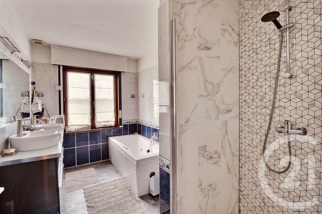 maison à vendre - 7 pièces - 184.0 m2 - HOUPLIN ANCOISNE - 59 - NORD-PAS-DE-CALAIS - Century 21 Les Weppes