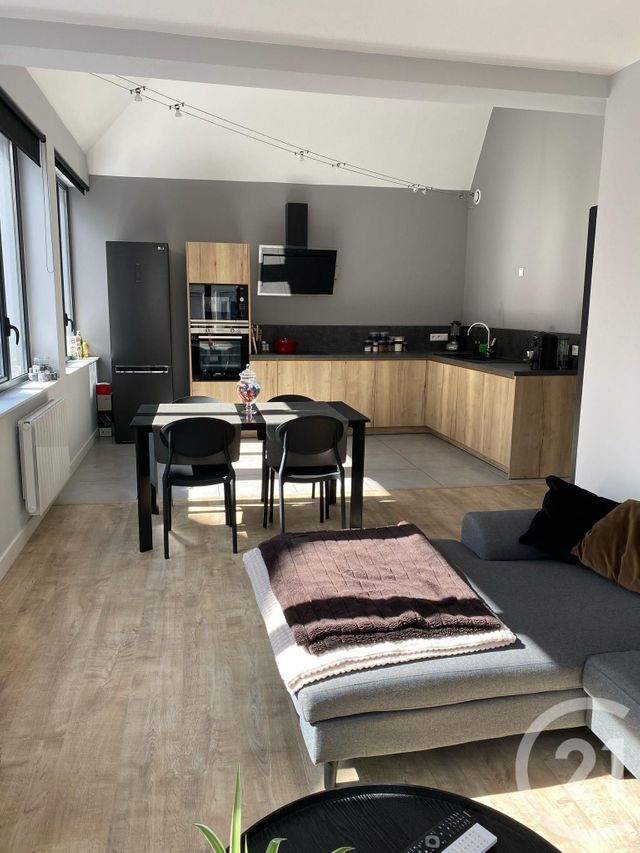 Appartement F3 à louer - 3 pièces - 78.08 m2 - ARMENTIERES - 59 - NORD-PAS-DE-CALAIS - Century 21 Les Weppes