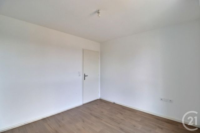 Appartement T3 à louer - 3 pièces - 63.84 m2 - HAUBOURDIN - 59 - NORD-PAS-DE-CALAIS - Century 21 Les Weppes