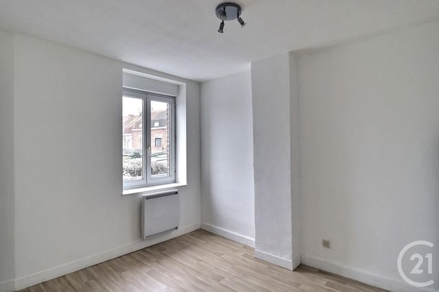 maison à louer - 4 pièces - 76.0 m2 - HOUPLINES - 59 - NORD-PAS-DE-CALAIS - Century 21 Les Weppes
