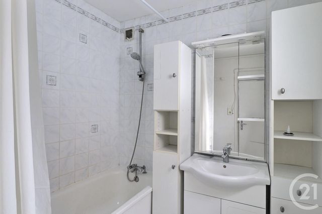 maison à louer - 4 pièces - 76.0 m2 - HOUPLINES - 59 - NORD-PAS-DE-CALAIS - Century 21 Les Weppes