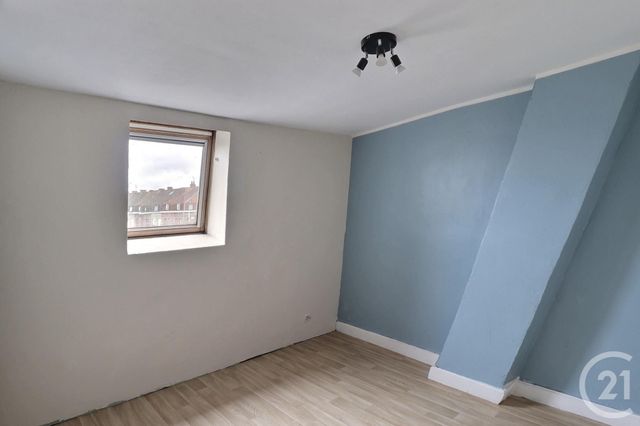 maison à louer - 4 pièces - 76.0 m2 - HOUPLINES - 59 - NORD-PAS-DE-CALAIS - Century 21 Les Weppes