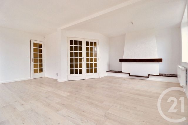 Appartement à vendre - 5 pièces - 114.87 m2 - LILLE - 59 - NORD-PAS-DE-CALAIS - Century 21 Les Weppes