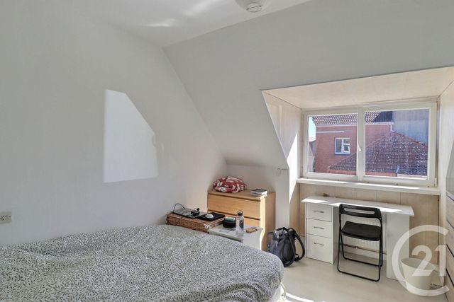 Appartement T3 à louer - 3 pièces - 61.78 m2 - LILLE - 59 - NORD-PAS-DE-CALAIS - Century 21 Les Weppes