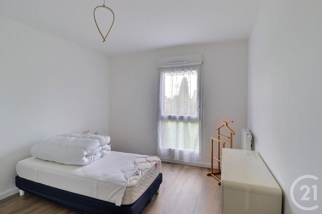 Appartement T3 à louer - 3 pièces - 63.71 m2 - ARMENTIERES - 59 - NORD-PAS-DE-CALAIS - Century 21 Les Weppes