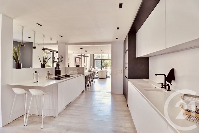 maison à vendre - 7 pièces - 448.34 m2 - WATTIGNIES - 59 - NORD-PAS-DE-CALAIS - Century 21 Les Weppes