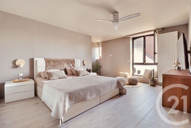 maison à vendre - 7 pièces - 448.34 m2 - WATTIGNIES - 59 - NORD-PAS-DE-CALAIS - Century 21 Les Weppes