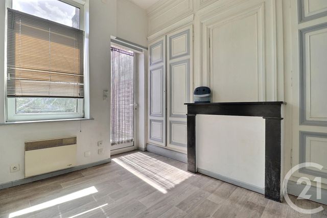 Appartement T2 à louer - 2 pièces - 32.1 m2 - SECLIN - 59 - NORD-PAS-DE-CALAIS - Century 21 Les Weppes