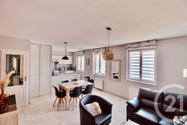 Appartement F3 à vendre - 3 pièces - 55.36 m2 - HALLENNES LEZ HAUBOURDIN - 59 - NORD-PAS-DE-CALAIS - Century 21 Les Weppes